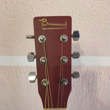 Акустическая гитара Beaumont