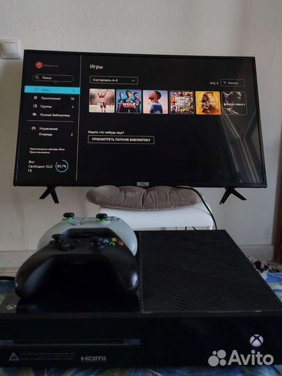 Xbox One 500GB FIFA22/GTA5