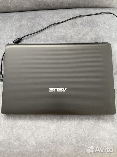 Ноутбук asus
