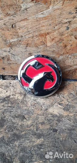 Кнопка открывания багажника Opel Astra J GTC 2012