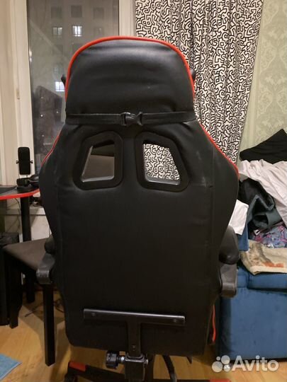 Компьютерное кресло