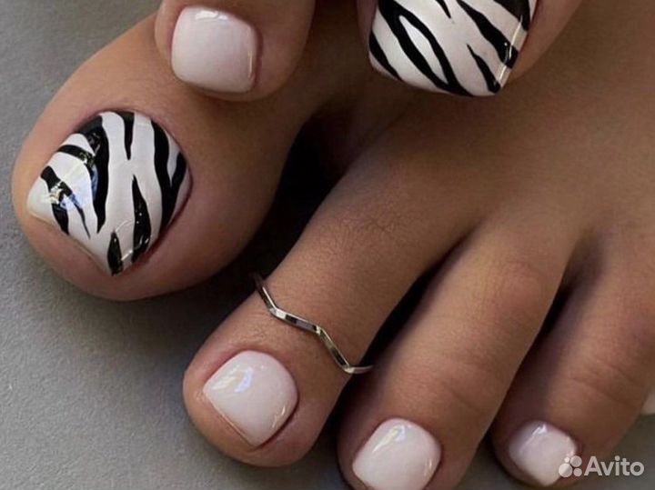 Маникюр педикюр брови