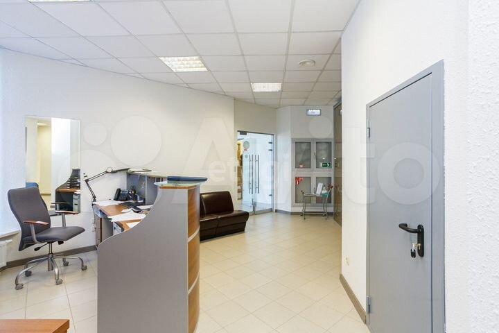 Продам помещение свободного назначения, 307.9 м²