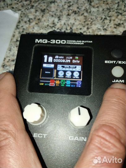 Гитарный процессор nux