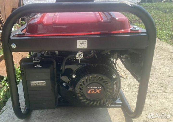 Бензиновый генератор