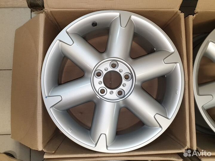 Новые оригинальные диски R18 Nissan Murano Z50