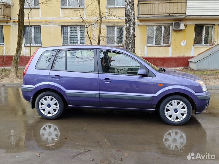 Ford Fusion 1.6 AT, 2008, 71 000 км