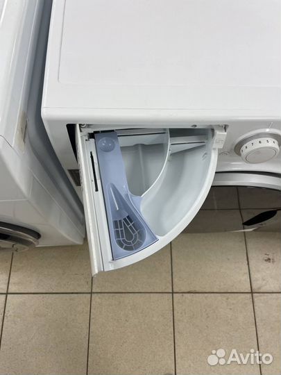 Стиральная машина Hotpoint Ariston