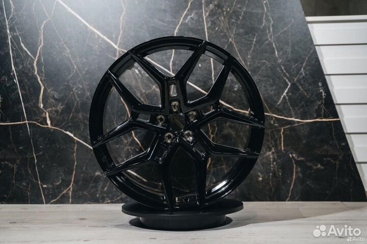 Кованные диски R21 Mercedes-Benz R-Class AMG