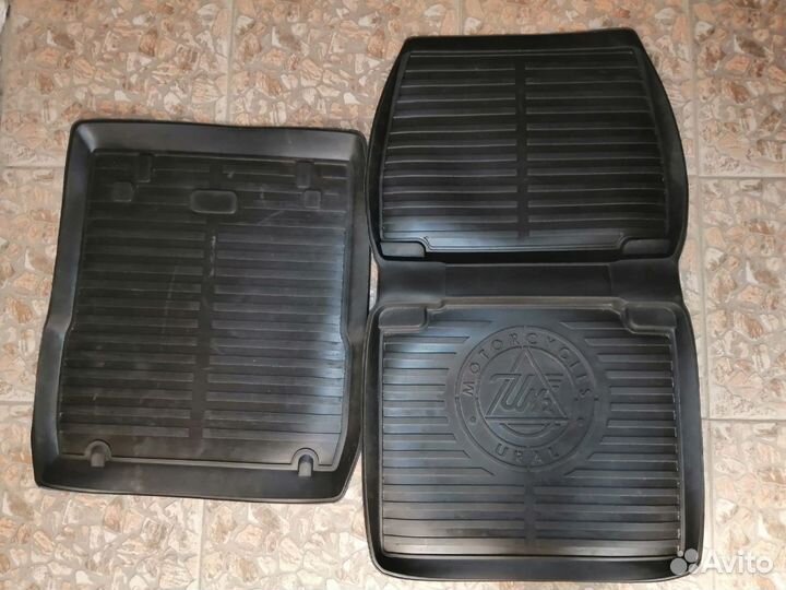 Коврик коляски мотоцикла Урал. С бортиками