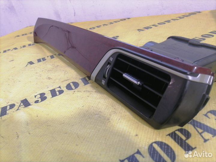 Дефлектор воздушный Toyota Camry 50 2011-2017 3.5