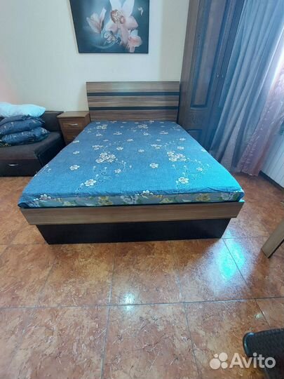Кровать 140х200 с матрасом