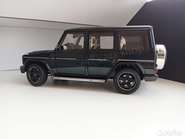 Gelandewagen G-класс подарок / аксессуар 1:18 w463