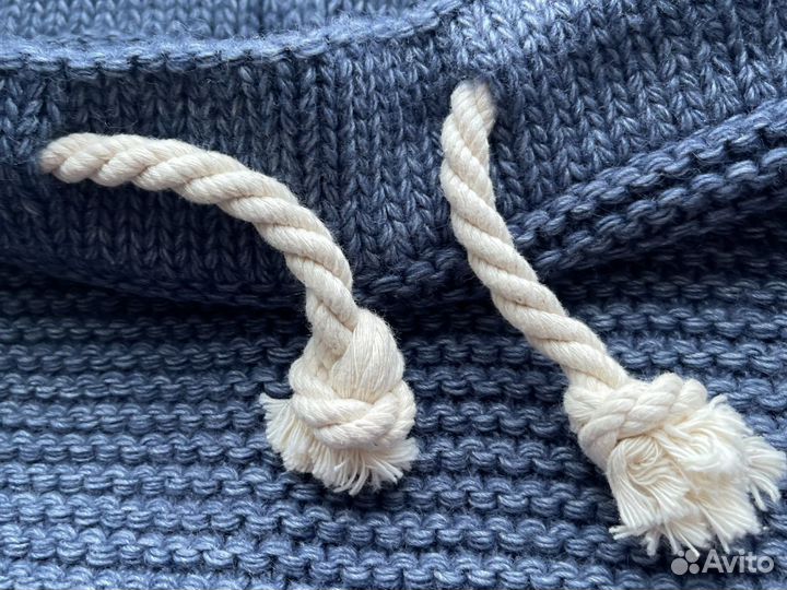 Комплект шапка и большой обьемный снуд