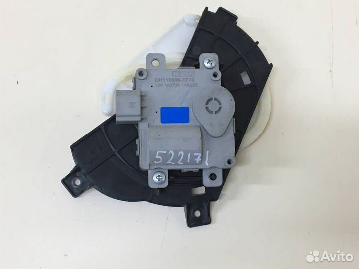 Моторчик заслонки печки Kia K5 DL3 2019