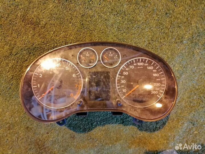 Спидометр (панель приборов) 8P0920930S Audi A3 8P