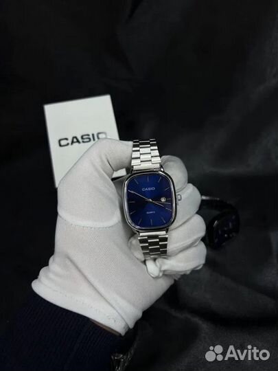 Часы casio квадратные