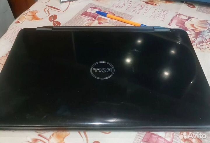 Dell inspiron 3520