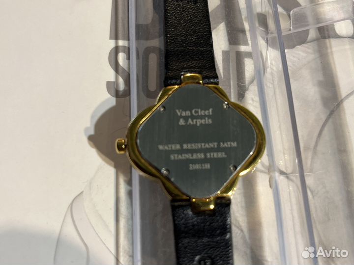 Часы женские Van Cleef & Arpels