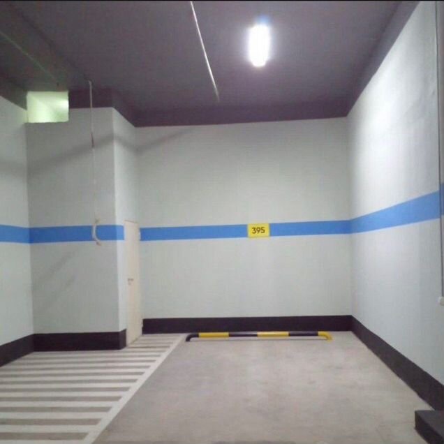 Машиноместо, 16 м²
