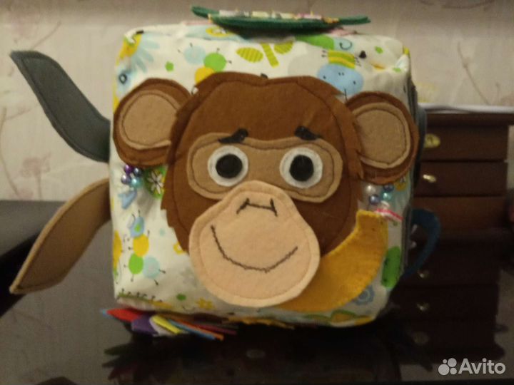 Развивающий кубик,чей нос