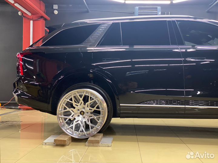 Кованые диски GT Forged R23 для Lamborghini Urus