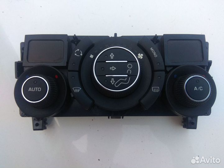 Блок управления климат контролем Пежо 308 / 408