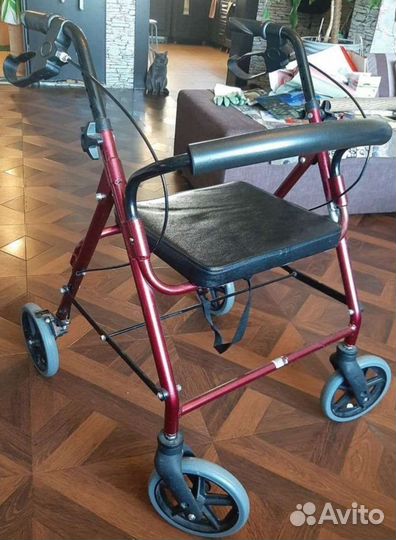 Ходунки для взрослых на колесах