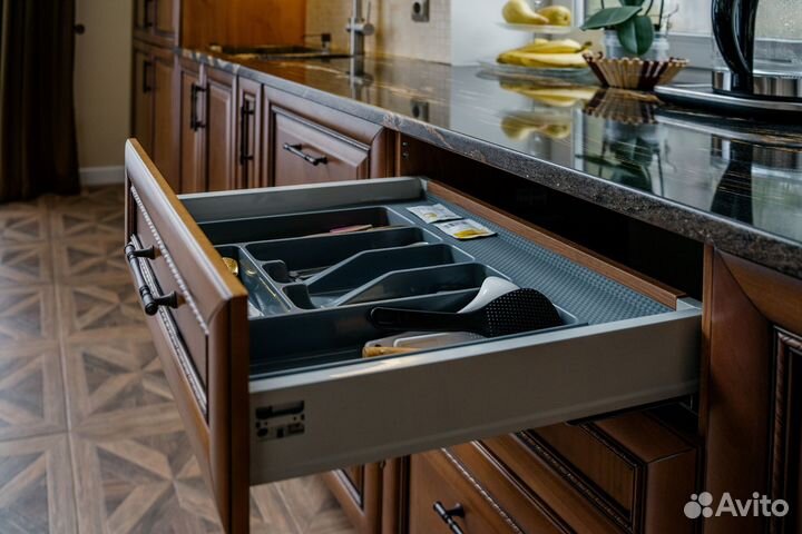 Кухонный гарнитур массив дуба