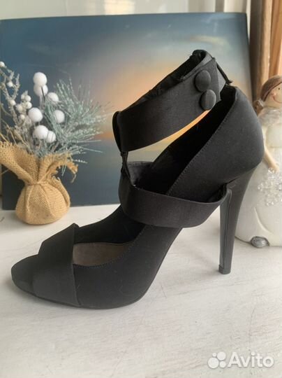 Босоножки zara 39