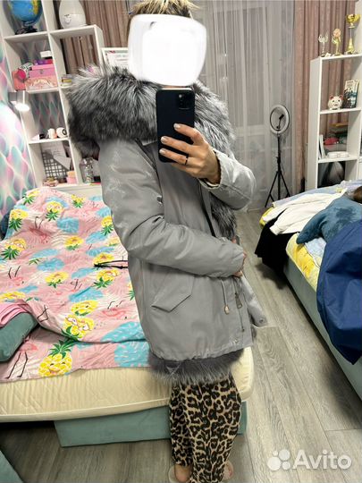Парка зимняя женская