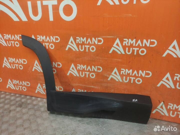 Молдинг двери задний правый Hyundai Tucson 4