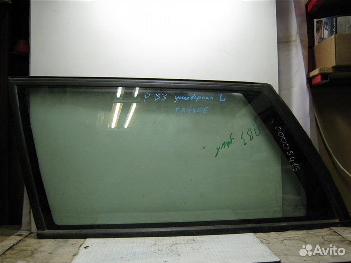 Стекло кузовное глухое левое Volkswagen Passat