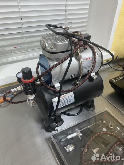 Компрессор Jas 1208, 3л и аэрограф Jas 1146