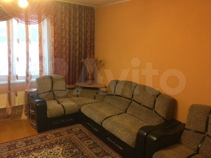 2-к. квартира, 52 м², 1/5 эт.