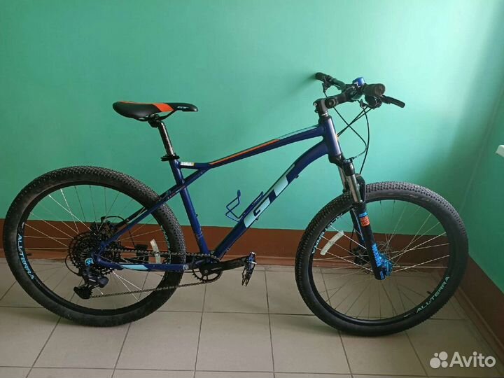 Велосипед GT