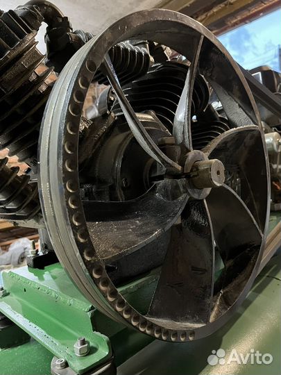 Компрессор воздушный 1500 литров