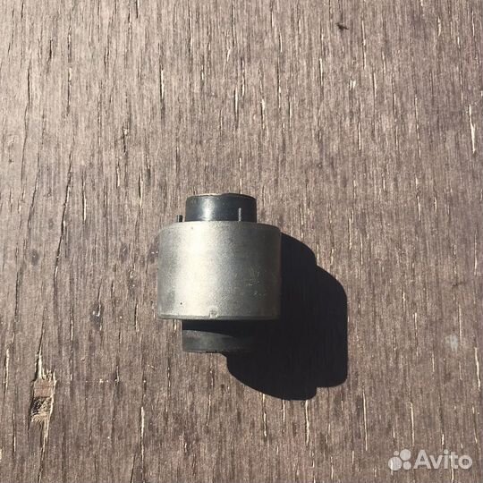 Сайлентблок рычага honda accord 98-02