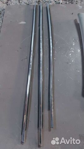 Молдинг стекла на Toyota Mark X