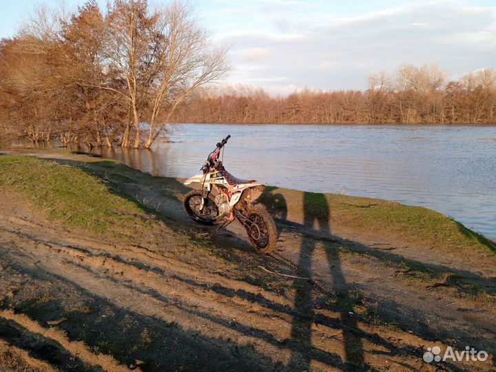 Питбайк Рейсер 125