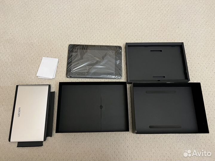 Графический планшет wacom cintiq 13HD