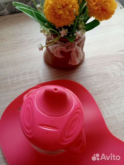 Слюнявчик силиконовый и чаша непроливайка