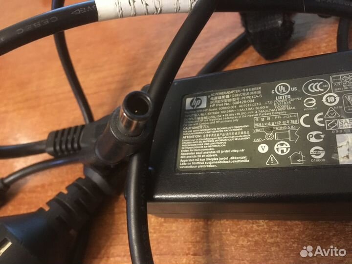 Блок питания ноутбук HP 19v, 4.74a, 7.4mm x 5.0mm