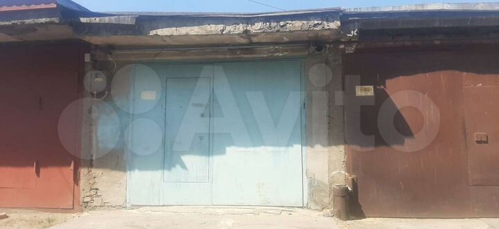 Гараж, > 30 м²