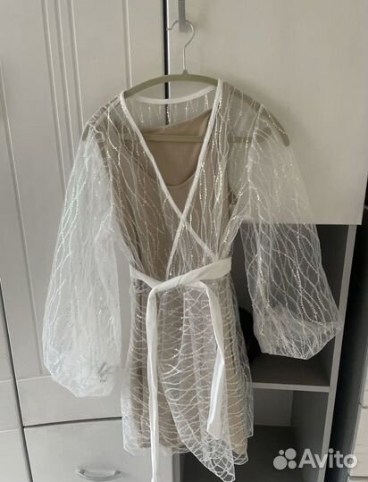 Платье праздничное