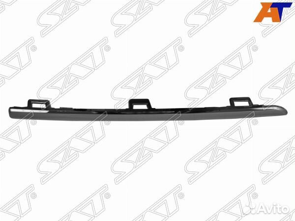 Молдинг решетки renault sandero