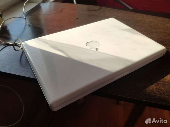 Apple MacBook A1181