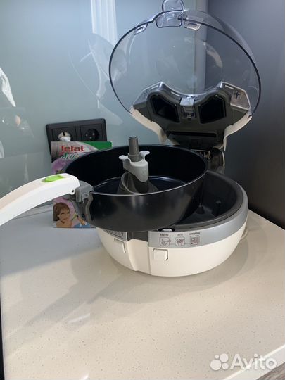 Аэрофритюрница tefal
