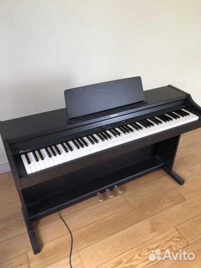 Цифровое пианино roland