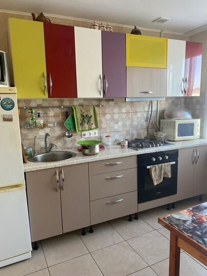 2-к. квартира, 52 м², 1/4 эт.